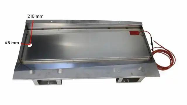 Melting water trough for connection to the ground mounting bracket